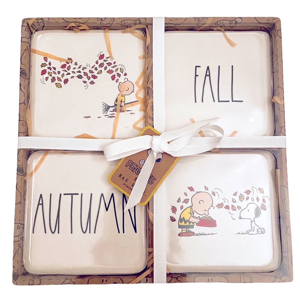 New! Rae Dunn Peanuts 4 Coaster Set Fall Autumn Halloween Snoopy Charlie Brown